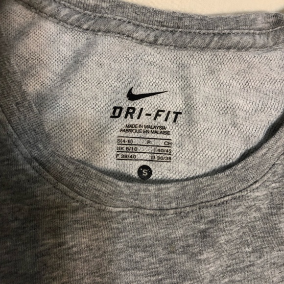 NIKE DRI-FIT women's T-shirt Sz S (4-6) - Picture 5 of 6